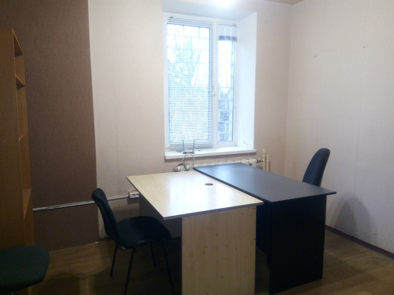 Продаж приміщення вільного призначення 14 м², Верховинна вул., 87