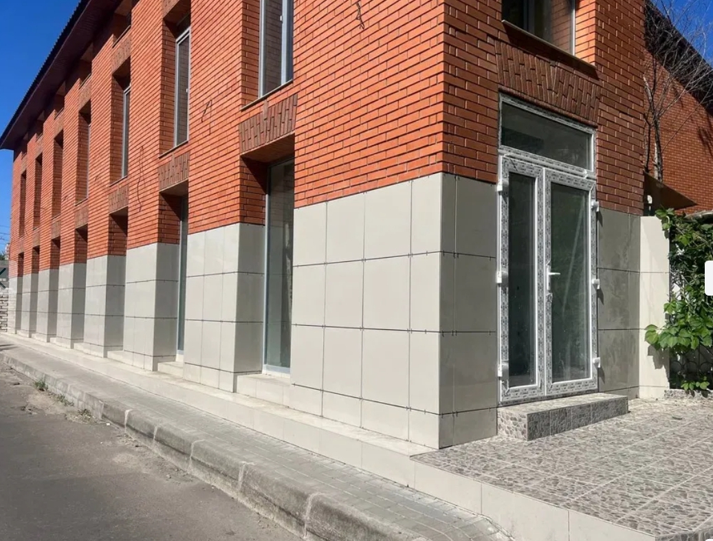 Оренда приміщення вільного призначення 80 м², Посмітного вул.
