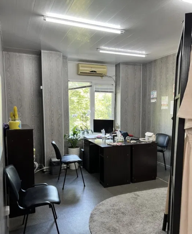 Оренда виробничого приміщення 237 м², Варненська вул.
