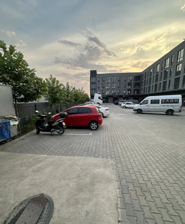 Оренда приміщення вільного призначення 30 м², Гарманна просп.