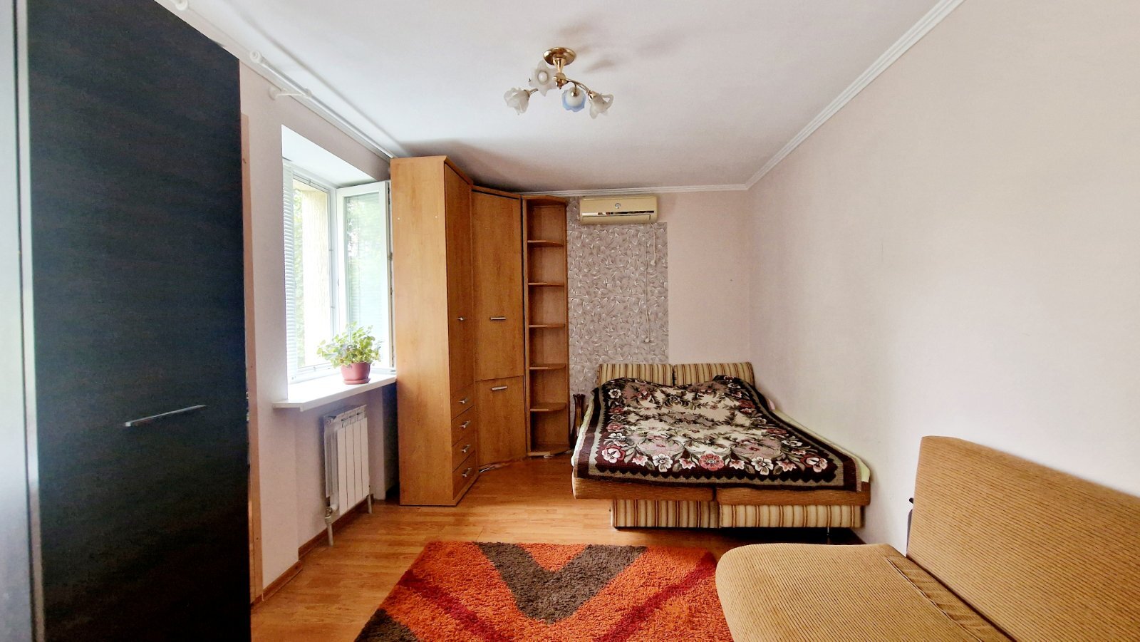 Продажа 2-комнатной квартиры 55 м², Богдана Хмельницкого просп.