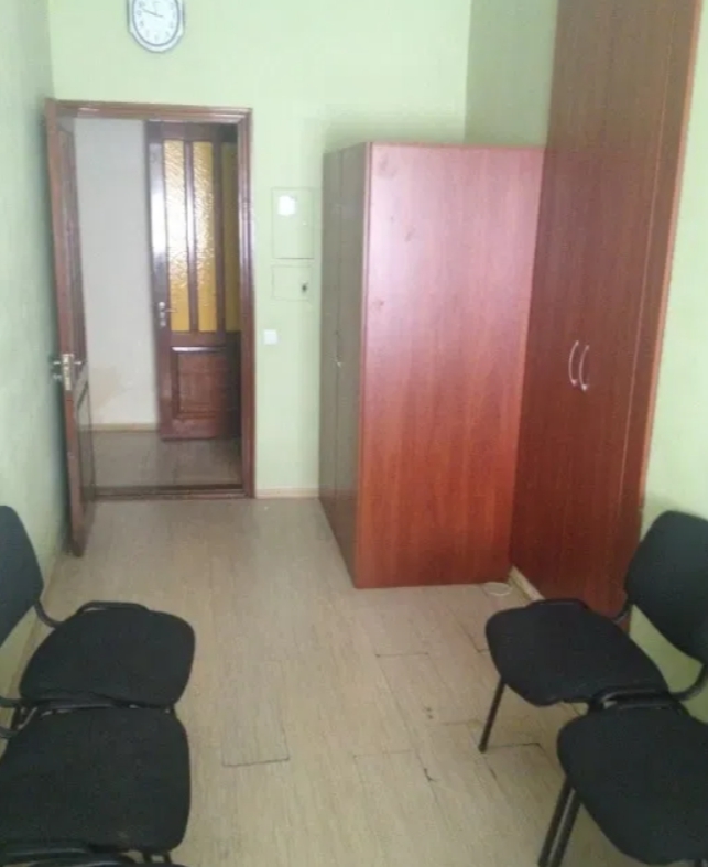 Аренда помещения свободного назначения 40 м², Хмельницкого Богдана ул.