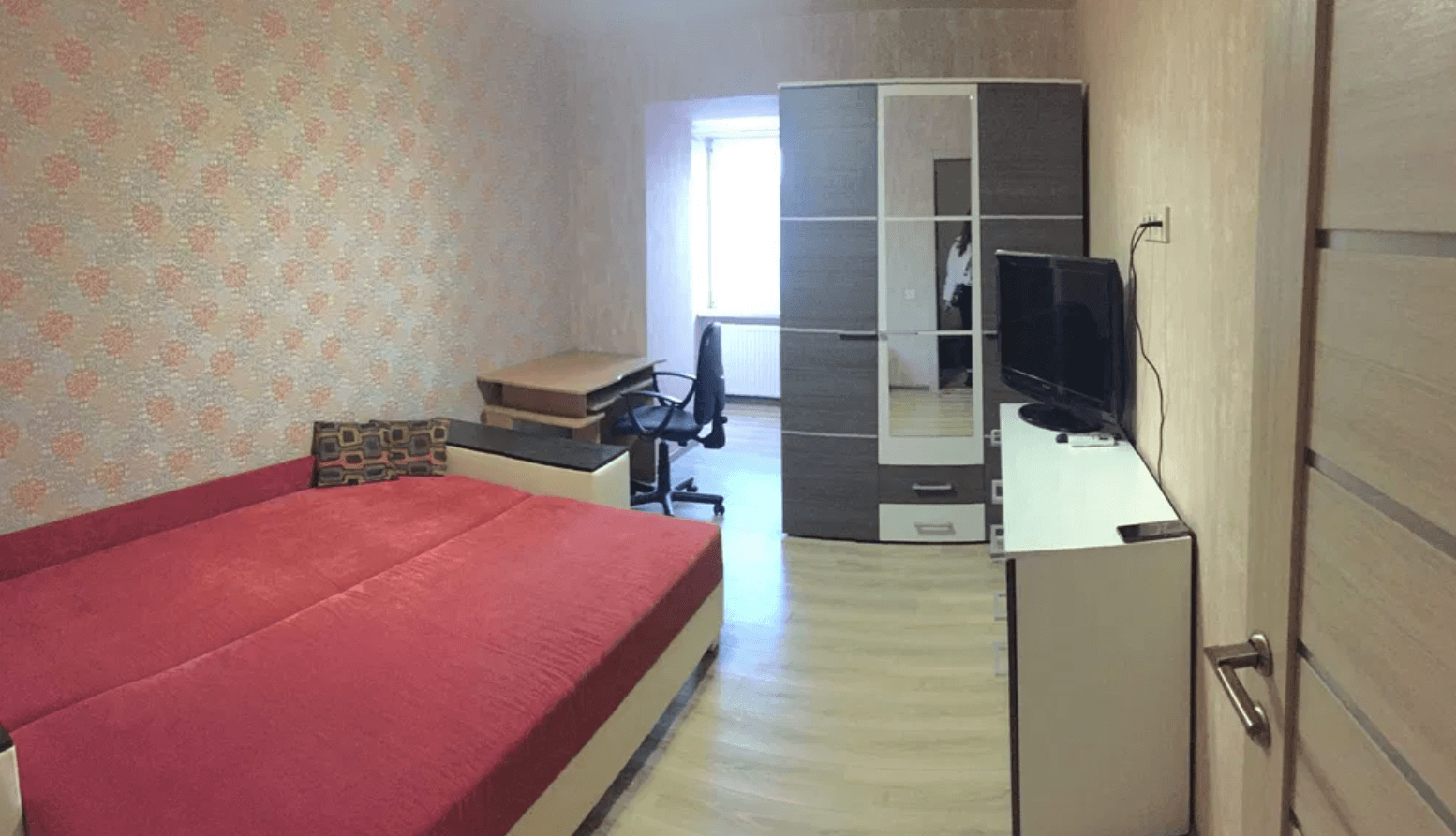 Аренда 4-комнатной квартиры 140 м²