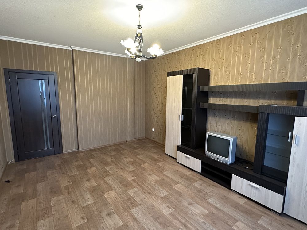 Продаж 1-кімнатної квартири 42 м²