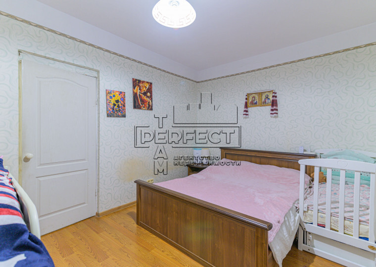 Продажа 3-комнатной квартиры 101 м², Здолбуновская ул., 3Г