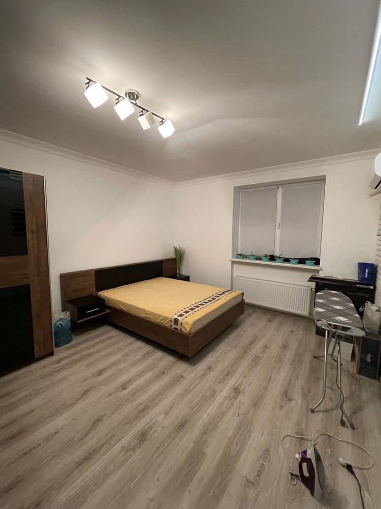 Продаж 2-кімнатної квартири 80 м²