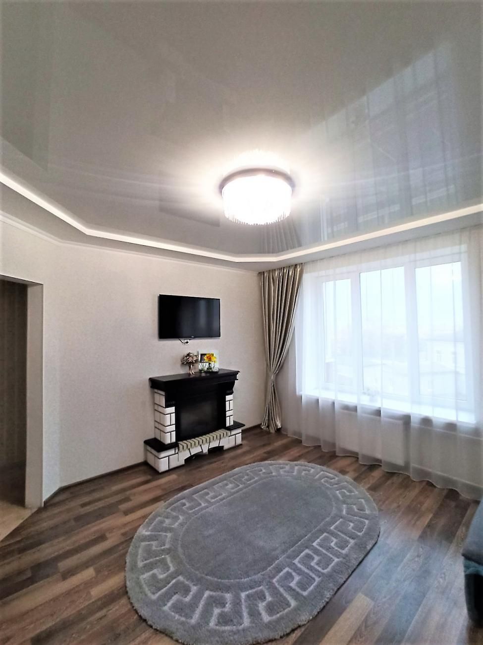 Продажа 2-комнатной квартиры 57 м²