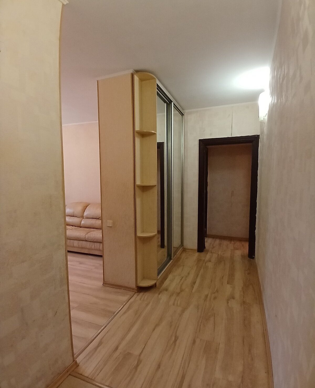 Продажа 3-комнатной квартиры 64 м²