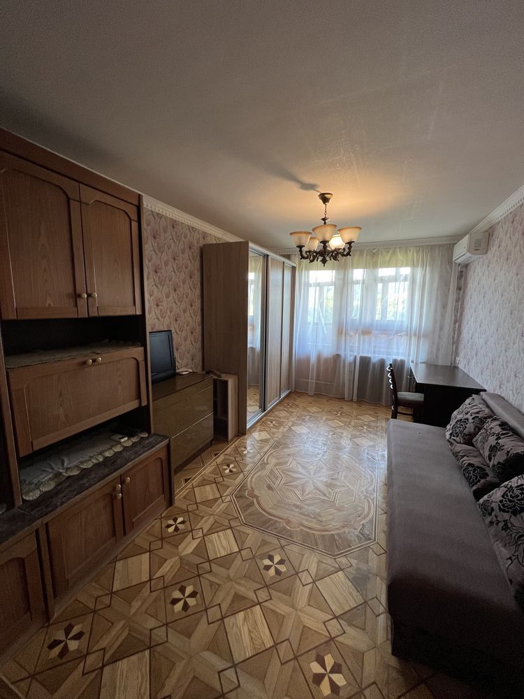 Продаж 1-кімнатної квартири 35 м²