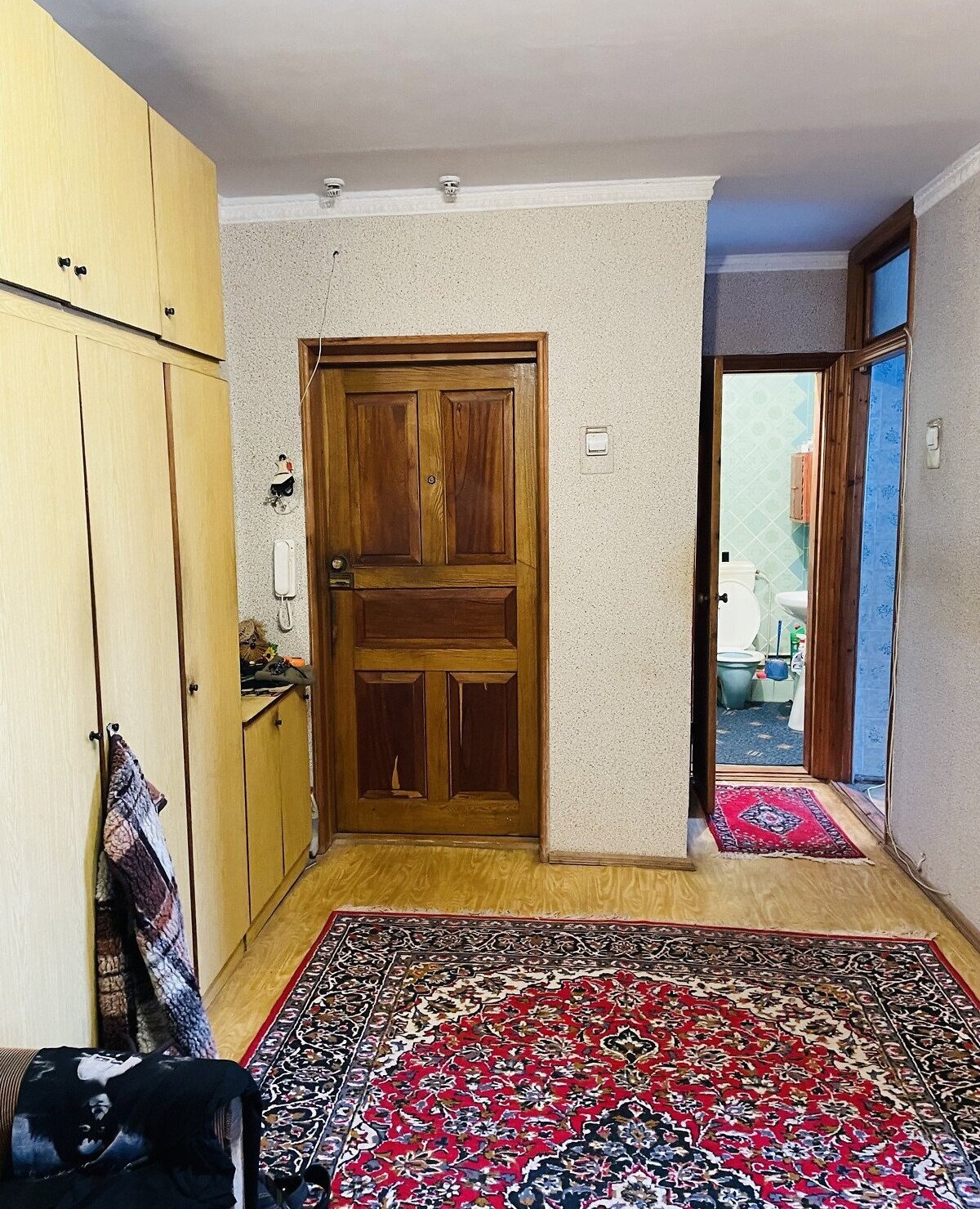 Продаж 3-кімнатної квартири 76 м²