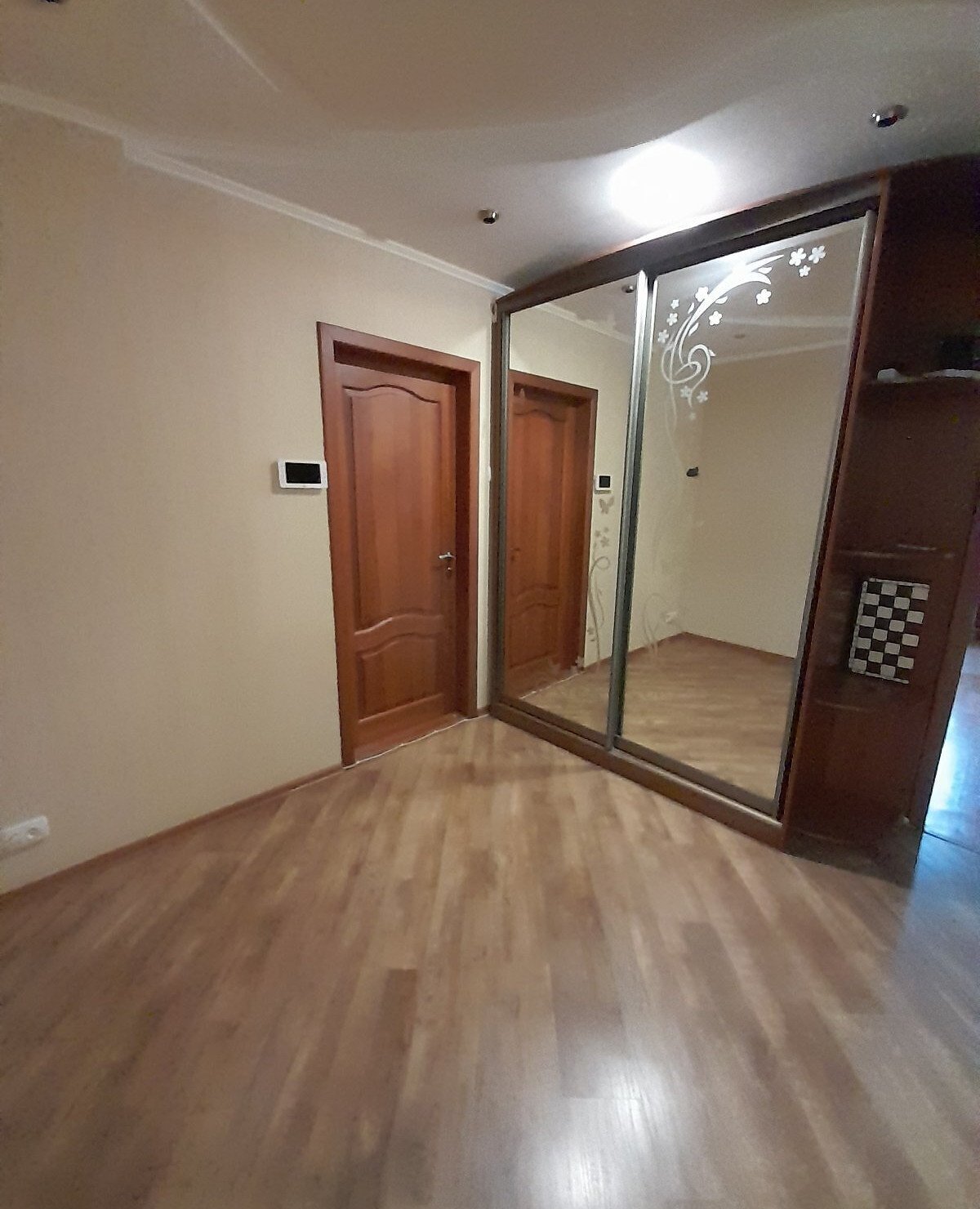 Продажа 3-комнатной квартиры 71 м²