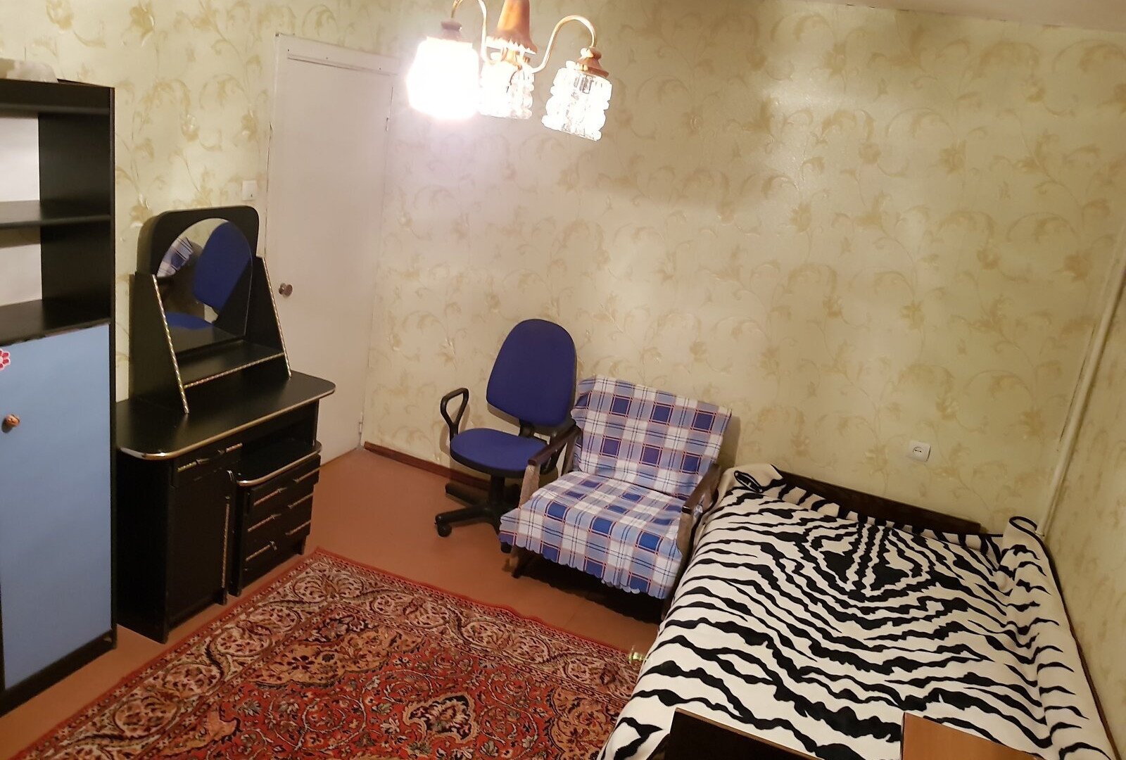 Продажа 2-комнатной квартиры 56 м²