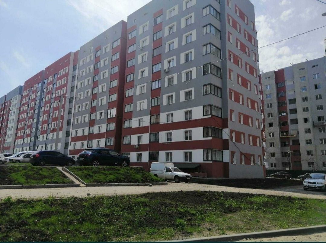 Продаж 1-кімнатної квартири 42 м²