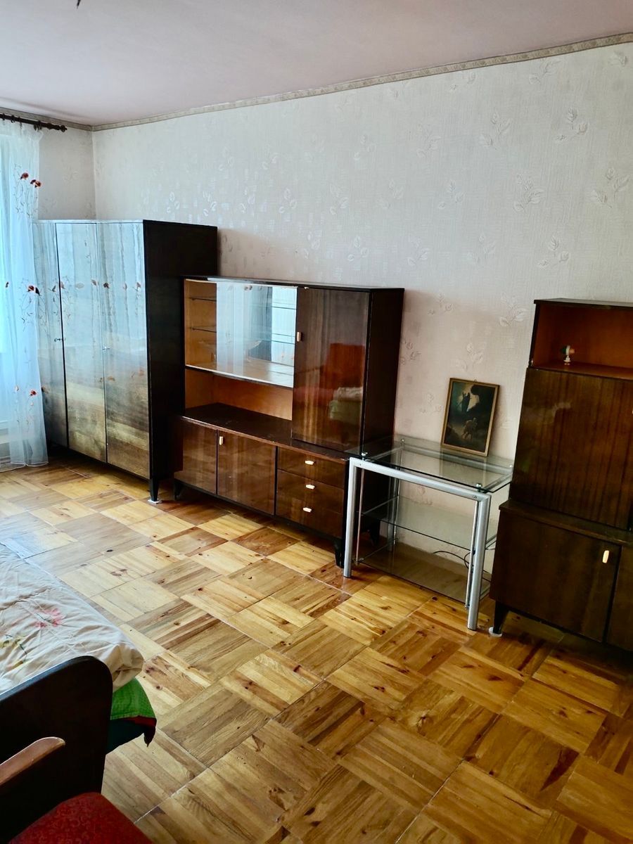 Продаж 2-кімнатної квартири 44 м²