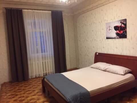 Продаж 3-кімнатної квартири 70 м²