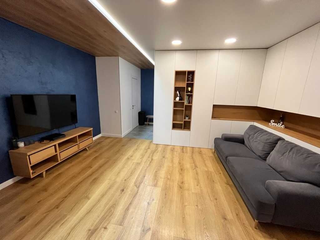 Продаж 3-кімнатної квартири 90 м²