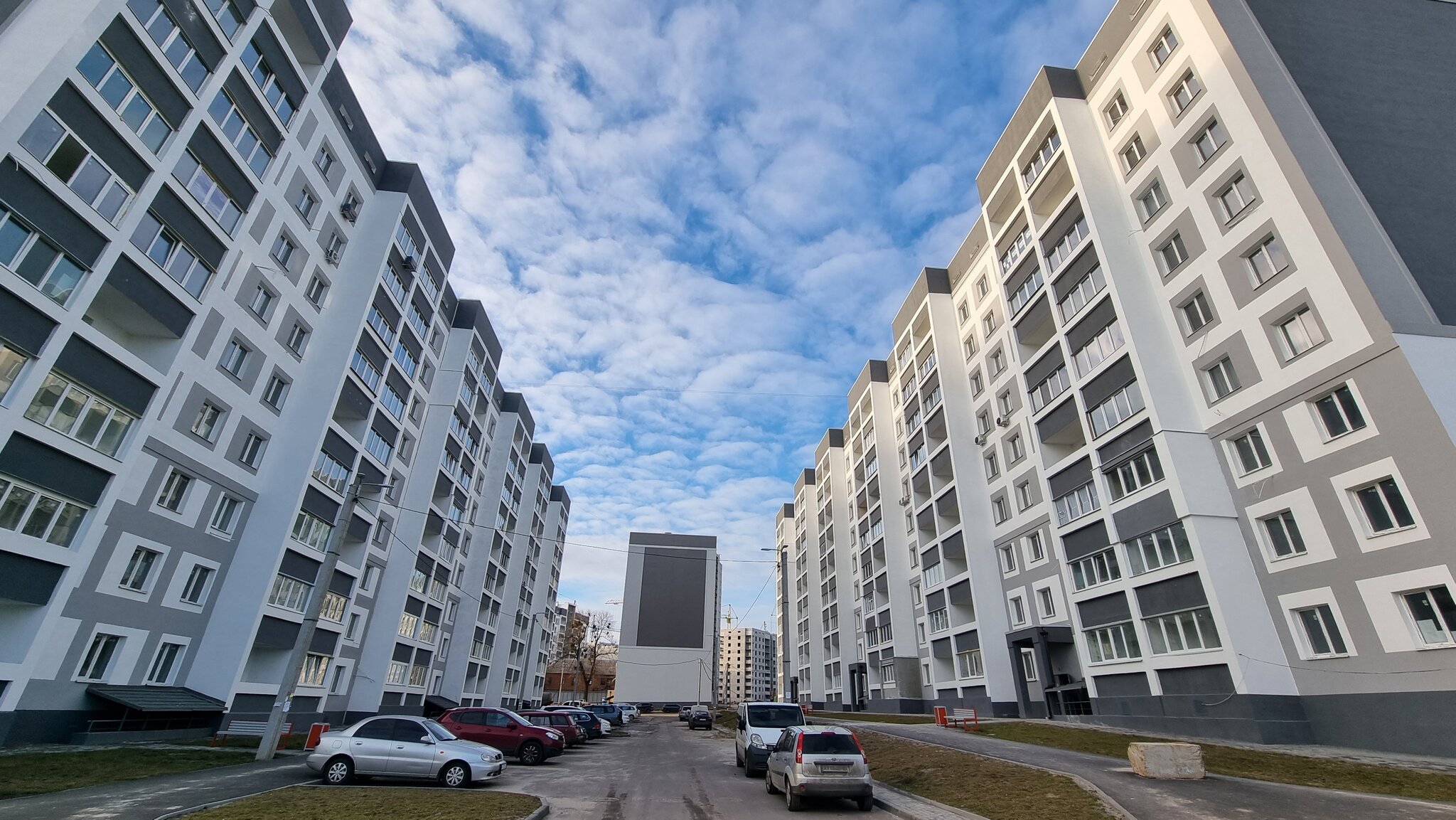 Продаж 1-кімнатної квартири 38.04 м²