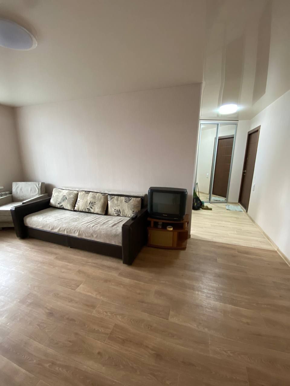Продаж 1-кімнатної квартири 33 м²
