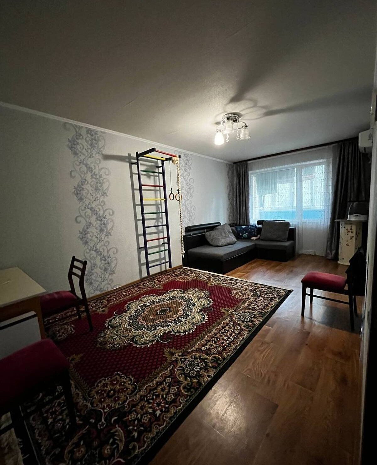 Продажа 2-комнатной квартиры 47 м²