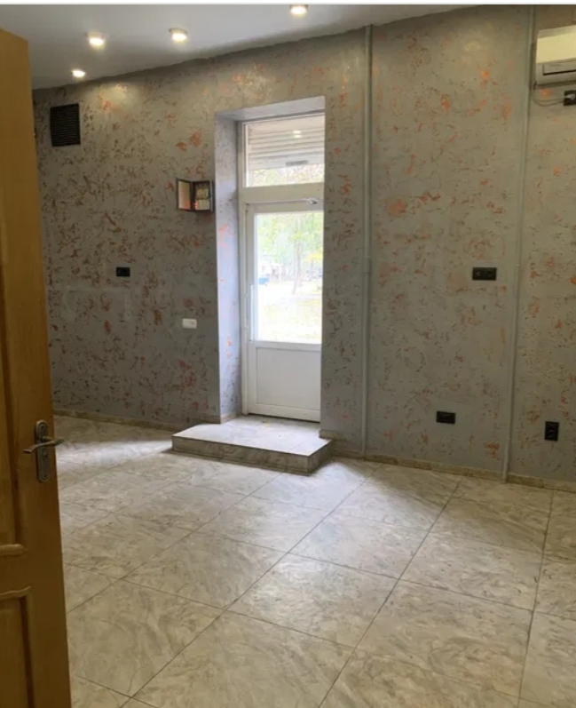Аренда помещения свободного назначения 30 м², Героев обороны Одессы ул.