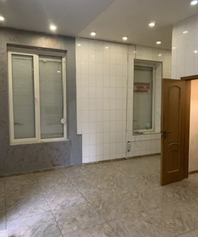 Аренда помещения свободного назначения 30 м², Героев обороны Одессы ул.