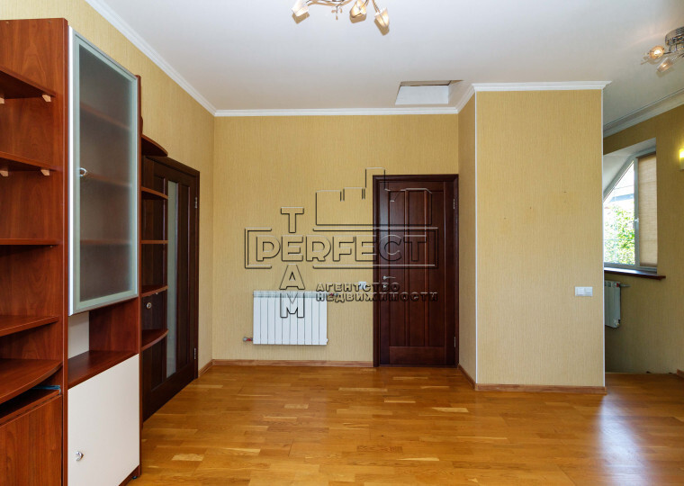 Продаж 3-кімнатної квартири 120 м², Карла Маркса вул., 2А (Вольфганга Гете)