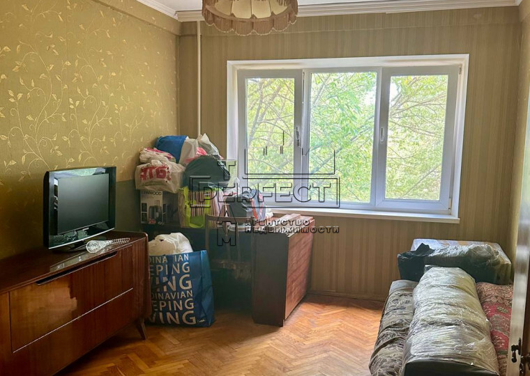 Продаж 2-кімнатної квартири 44 м², Перова бул., 9Б