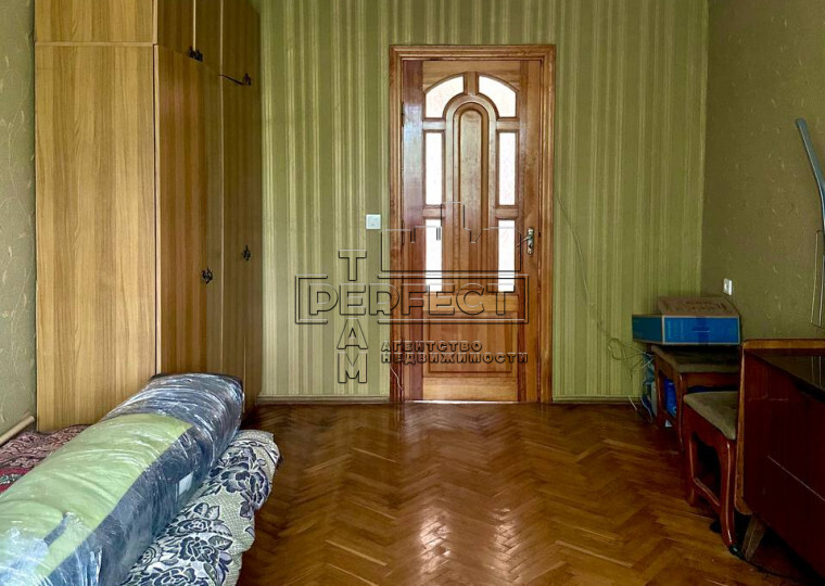 Продаж 2-кімнатної квартири 44 м², Перова бул., 9Б