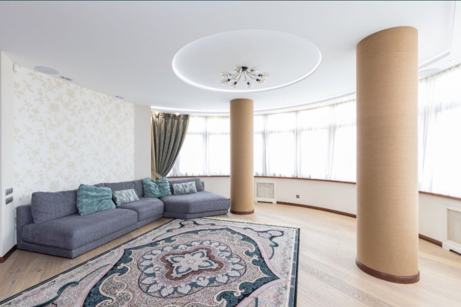 Продажа 4-комнатной квартиры 179 м², Дмитриевская ул., 75