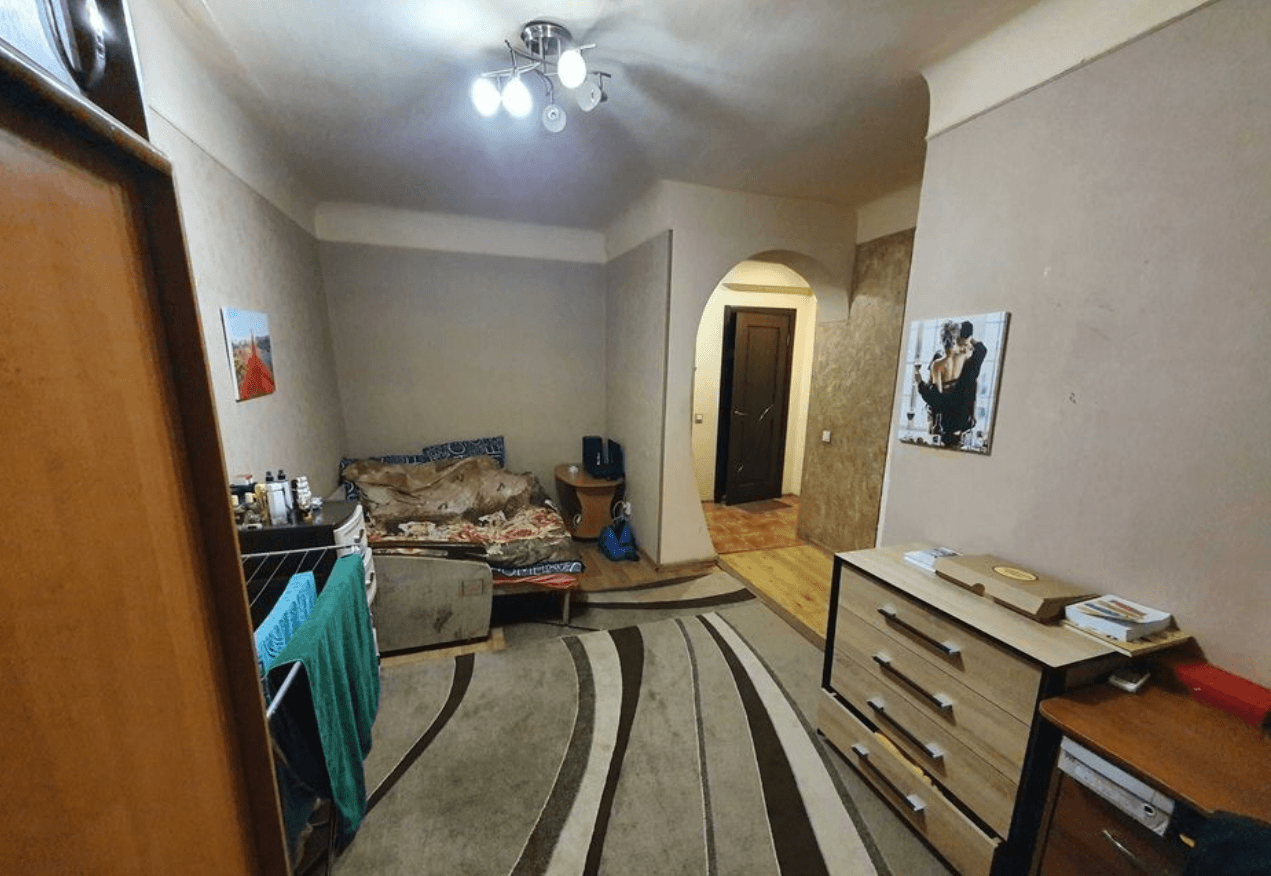 Продаж 1-кімнатної квартири 28.4 м²