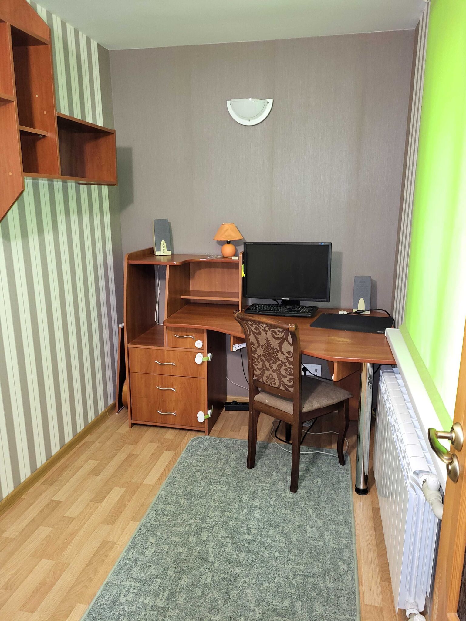 Продаж 4-кімнатної квартири 77 м²