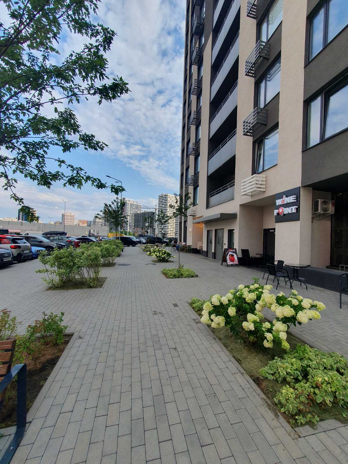 Продажа 2-комнатной квартиры 67 м², Всеволода Змиенко ул., 19