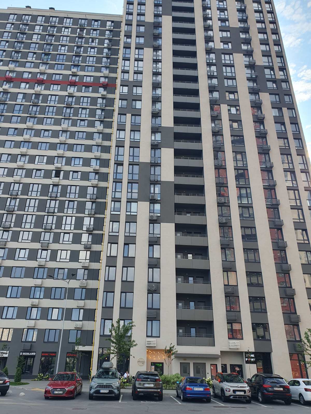 Продажа 2-комнатной квартиры 67 м², Всеволода Змиенко ул., 19