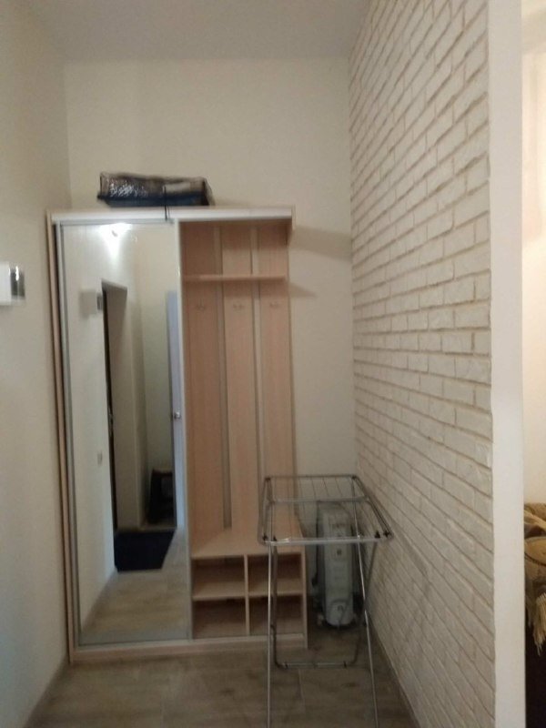 Продаж 1-кімнатної квартири 24 м²