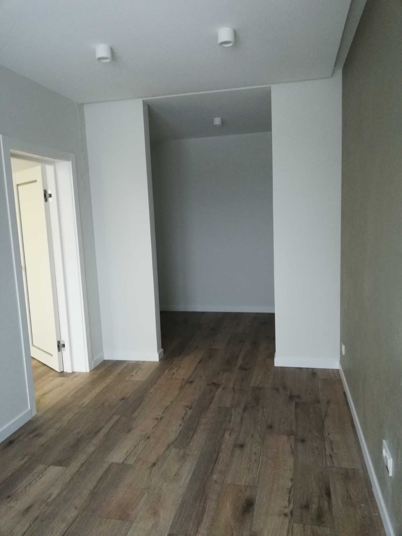 Продаж 1-кімнатної квартири 65 м²