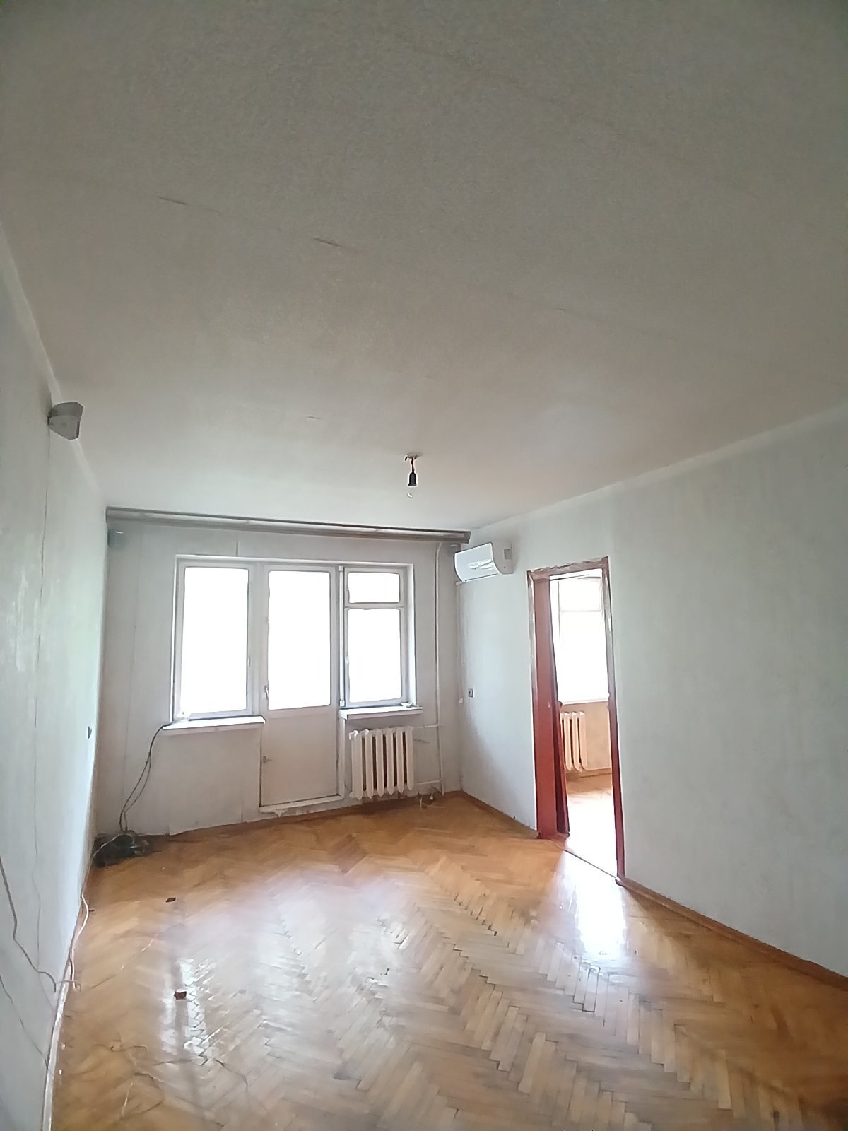 Продаж 3-кімнатної квартири 58 м²