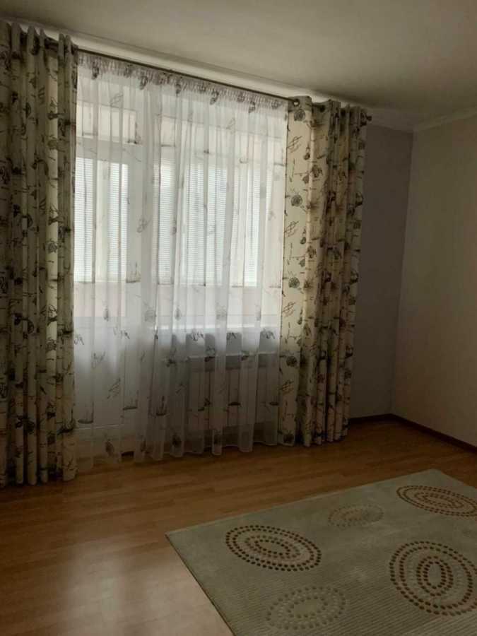 Продажа 3-комнатной квартиры 104 м², Саперно-Слободская ул., 10