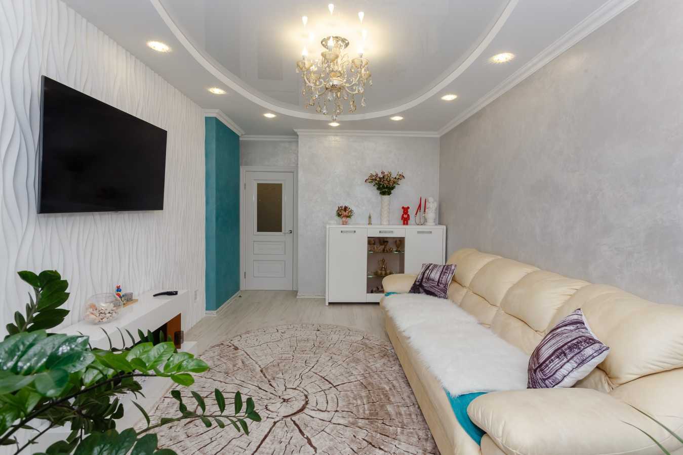 Продажа 2-комнатной квартиры 67 м², Семьи Кульженков ул., 35