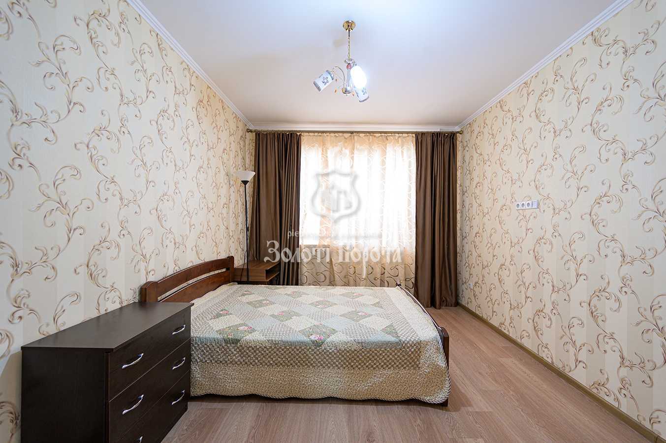 Продаж 2-кімнатної квартири 50.8 м², Академіка Глушкова просп., 41