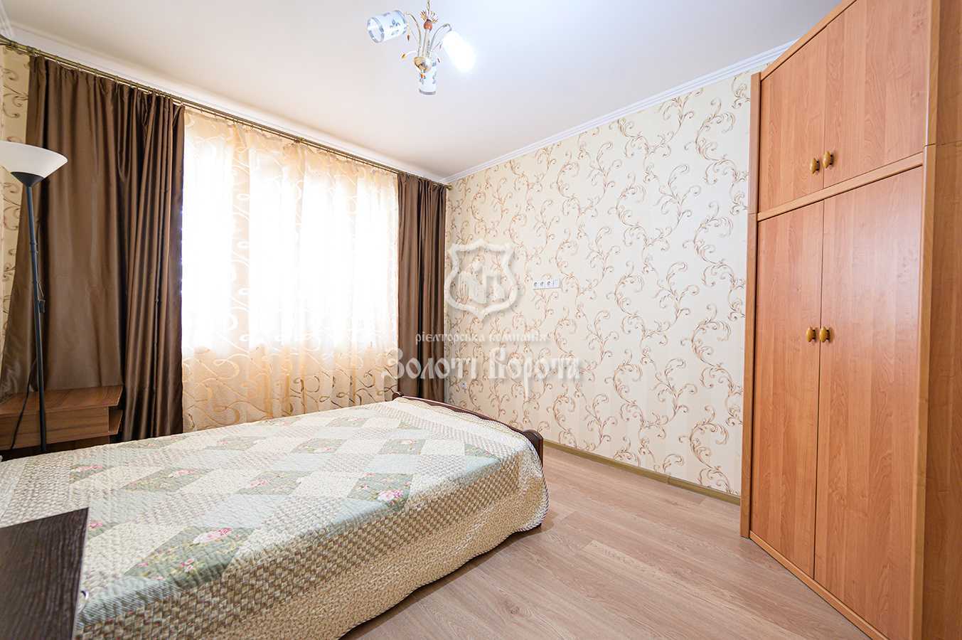 Продажа 2-комнатной квартиры 50.8 м², Академика Глушкова просп., 41