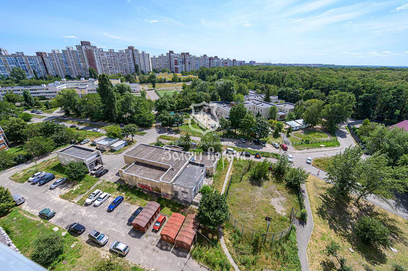 Продаж 2-кімнатної квартири 50.8 м², Академіка Глушкова просп., 41