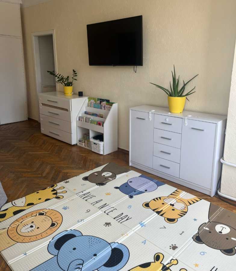 Продажа 3-комнатной квартиры 52 м², Большая Васильковская ул.