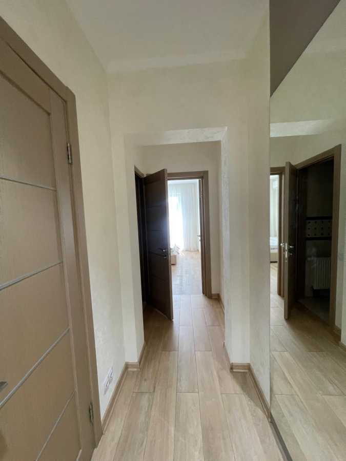Продаж 3-кімнатної квартири 87 м², Метрологічна вул., 15А