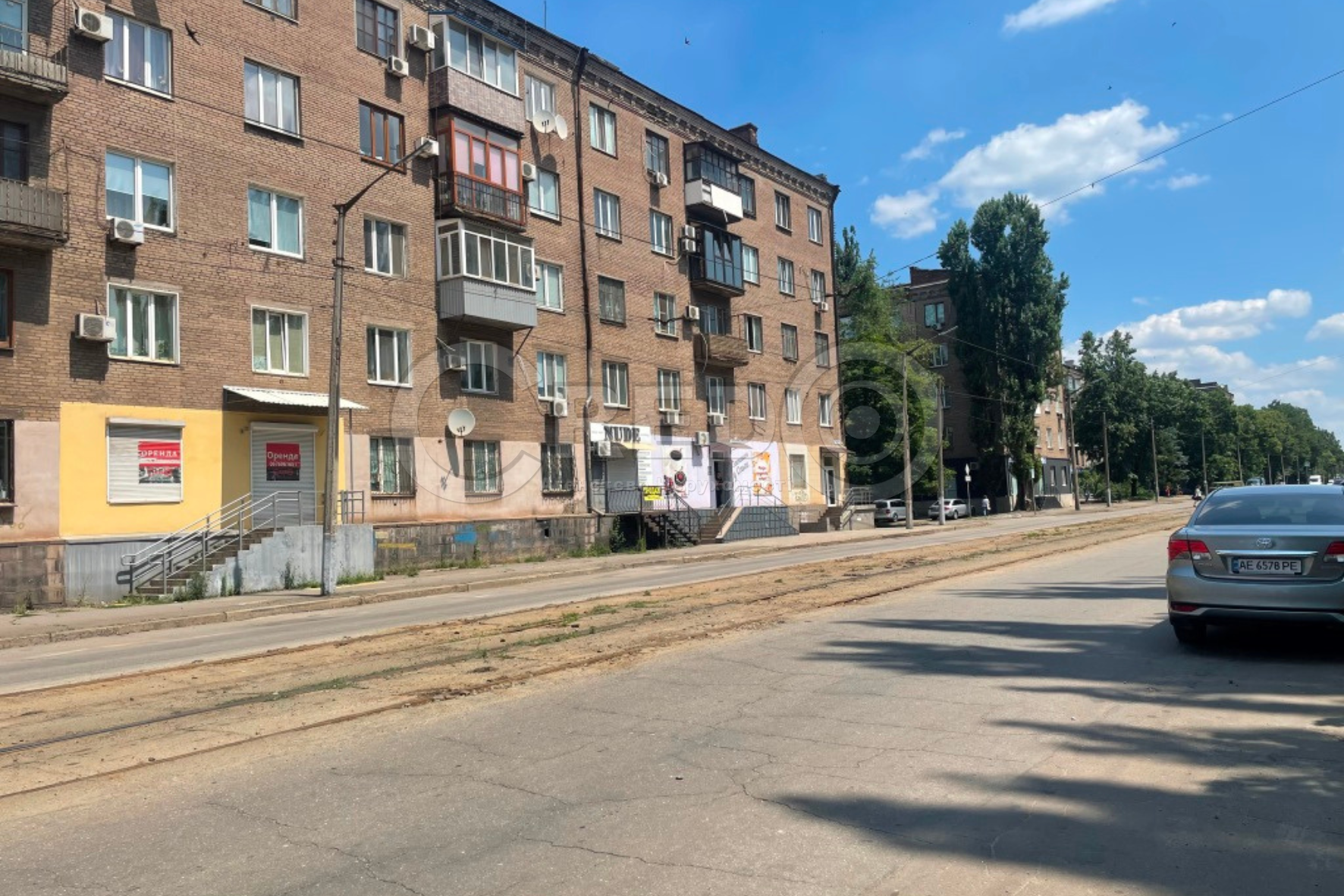 Оренда магазину 75 м², Соборності вул.