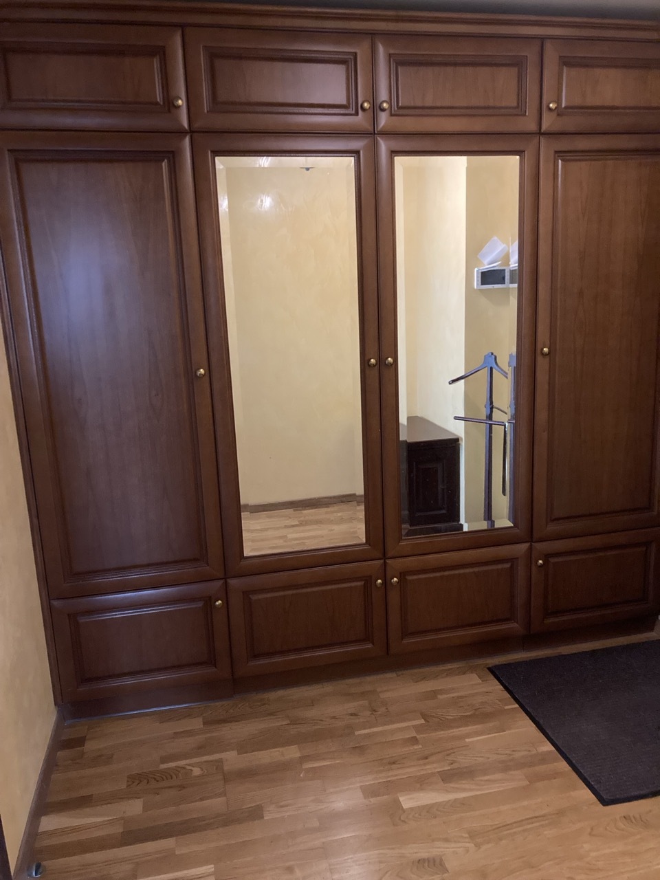 Продаж 3-кімнатної квартири 72 м², Андрія Аболмасова вул., 3