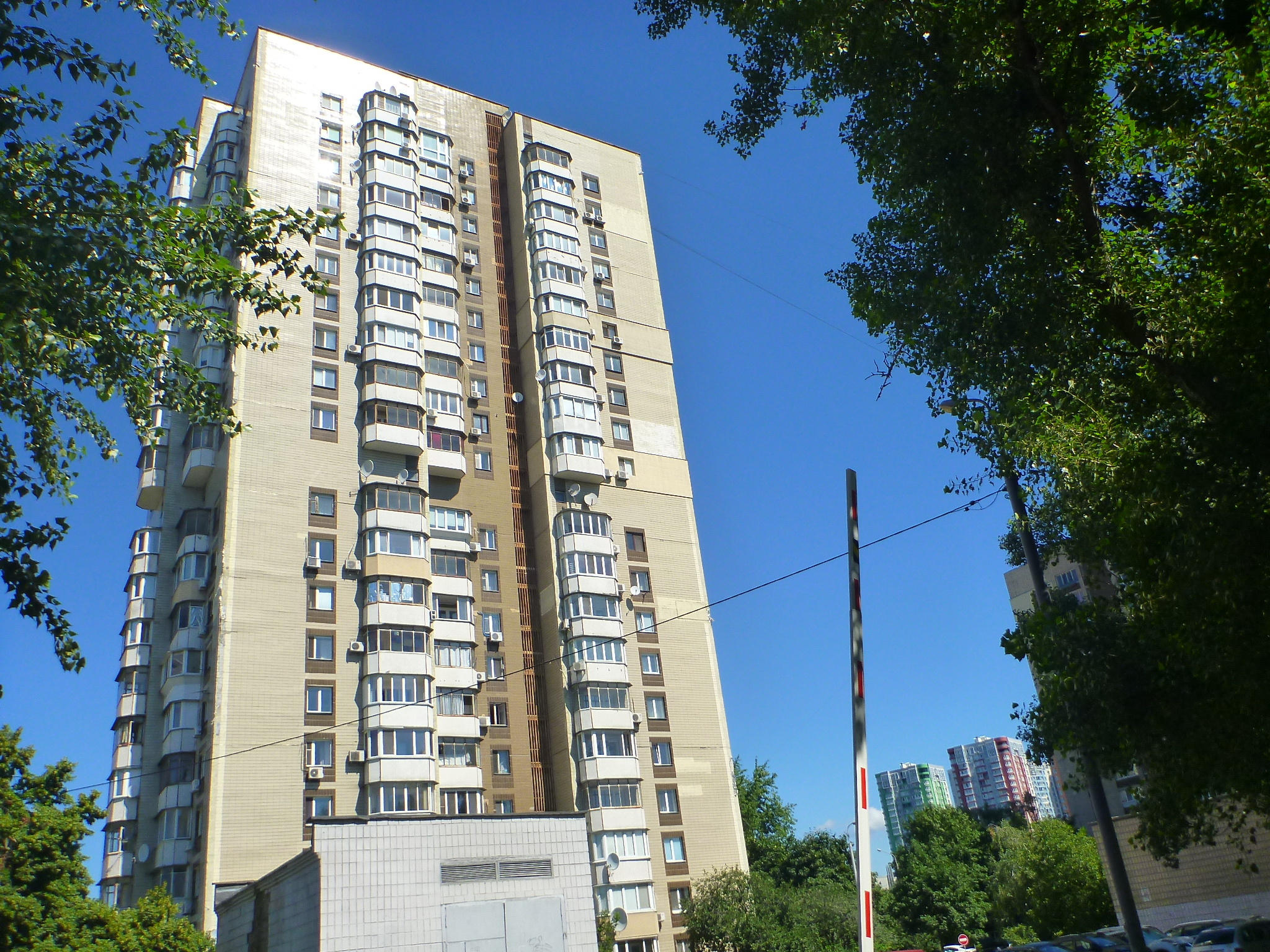 Продажа 3-комнатной квартиры 72 м², Андрея Аболмасова ул., 3