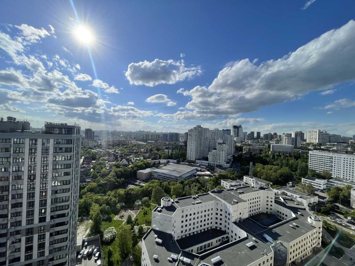 Продаж 3-кімнатної квартири 116 м², Михайла Драгомирова вул., 14а