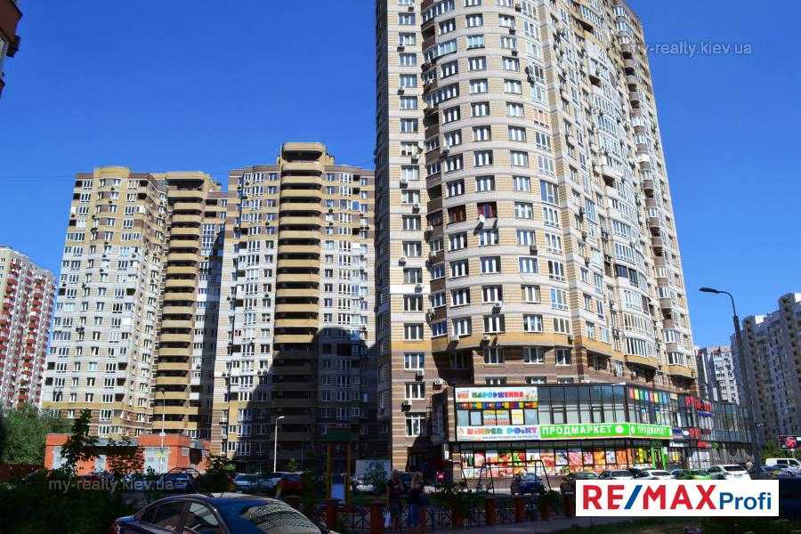 Продажа 2-комнатной квартиры 94 м², Анны Ахматовой ул., 30