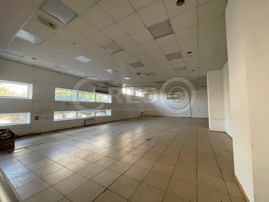 Продажа магазина 600 м², Независимости Украины ул.