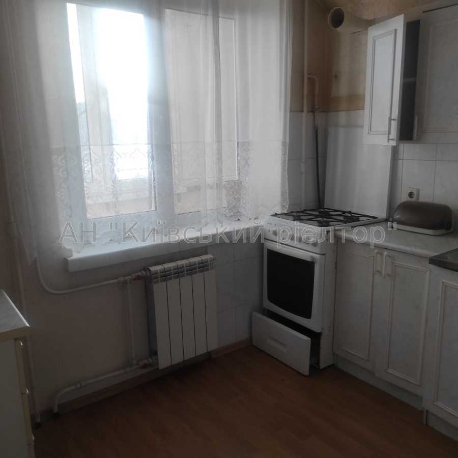 Продажа 1-комнатной квартиры 33.1 м², Озерная ул., 30/51